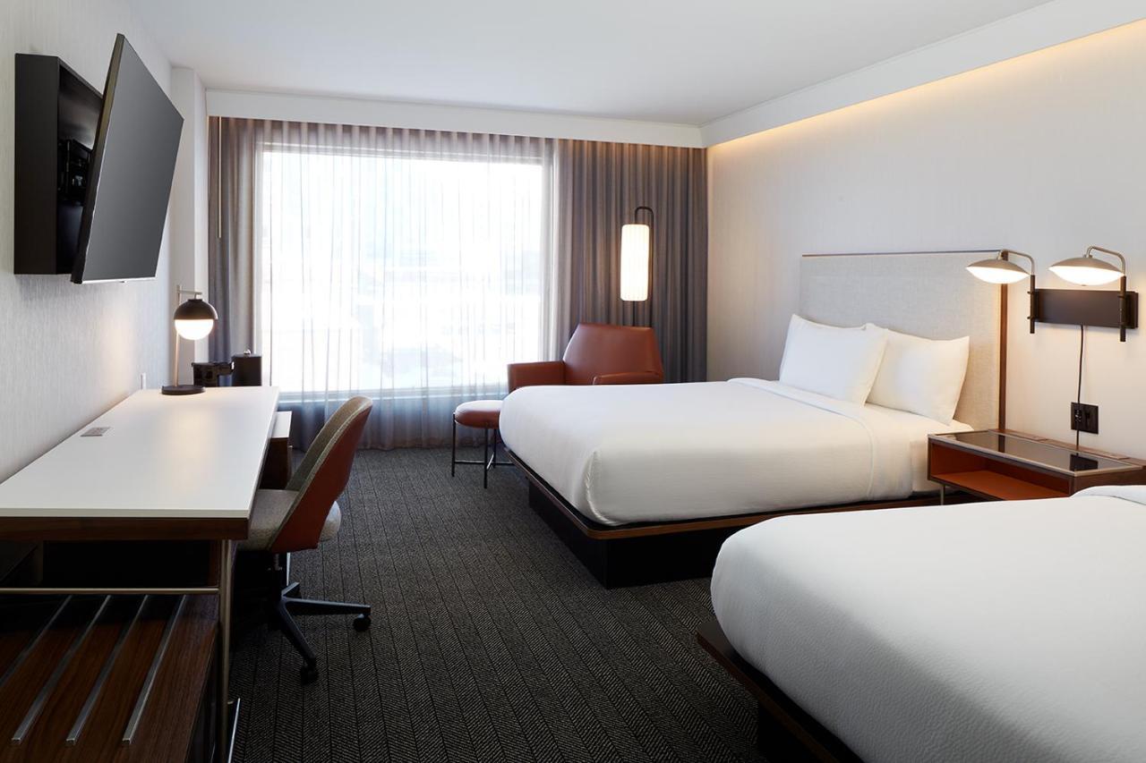 Courtyard Montreal Midtown Hotel Exterior foto
